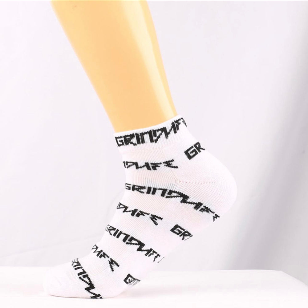 
                      
                        GrindLife All over Ankle Socks White|Black
                      
                    